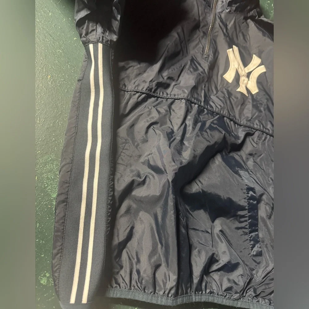 Vintage Youth Large MLB New York Yankees Lightweight 1/4 Zip Windbreaker
